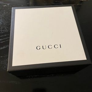 Gucci box